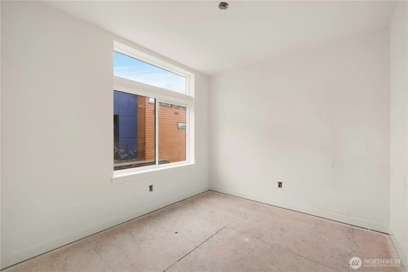 Property photo for 1136 B Nw 57th Street, Seattle photo 15