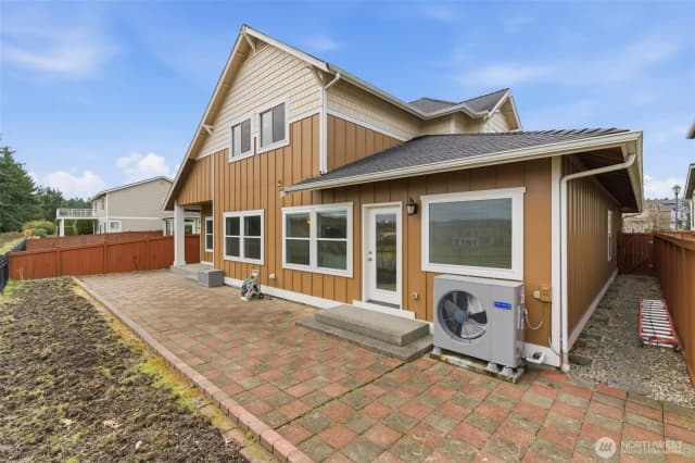 Property photo for 4320 Cashmere Drive Ne, Lacey photo 4