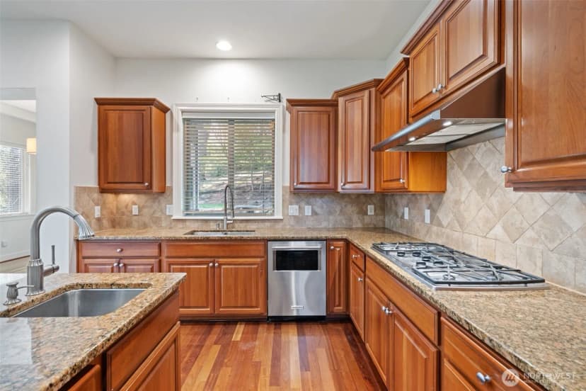 Property photo for 5823 Nw Inglewood Court, Camas photo 9