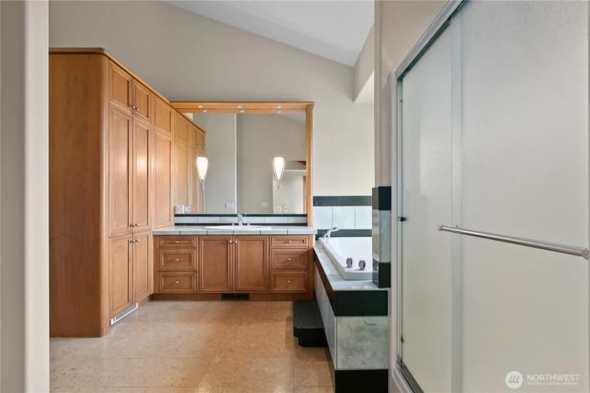Property photo for 1409 Marietta Avenue, Bellingham photo 18