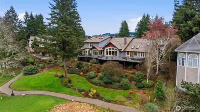 Property photo for 3135 Nw Lacamas Drive, Camas photo 2