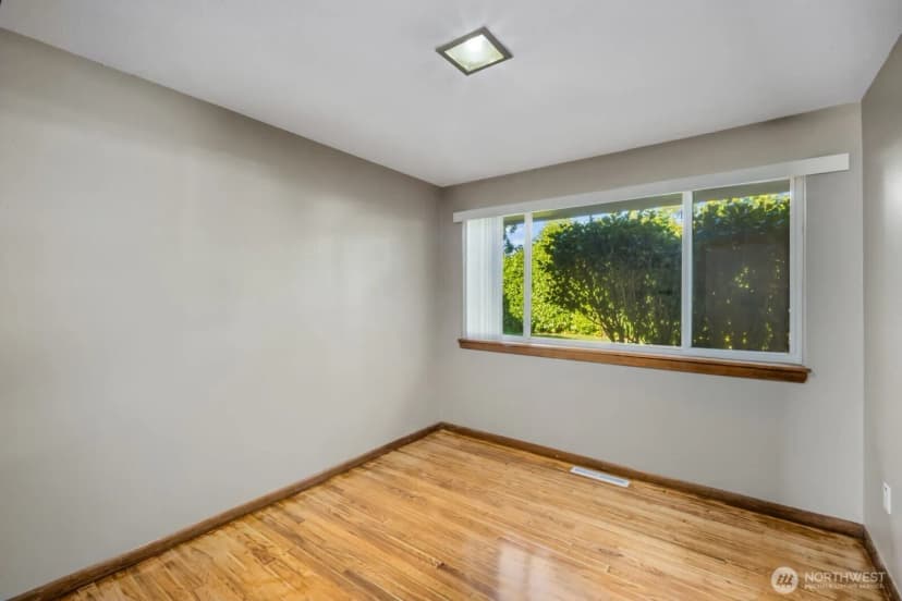 Property photo for 8415 Mt Tacoma Drive Sw, Lakewood photo 20