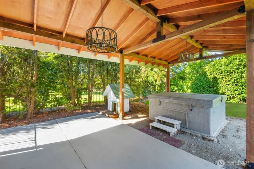 Property photo for 8415 Mt Tacoma Drive Sw, Lakewood photo 36