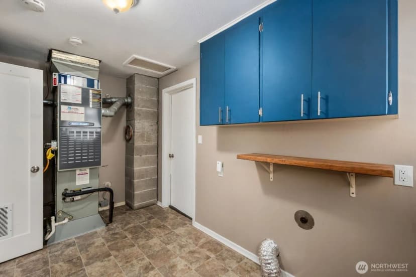 Property photo for 8415 Mt Tacoma Drive Sw, Lakewood photo 33