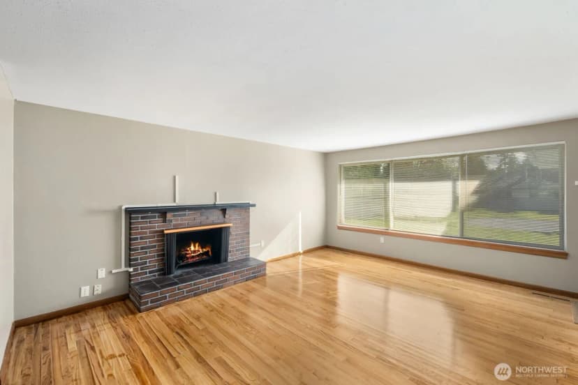 Property photo for 8415 Mt Tacoma Drive Sw, Lakewood photo 6
