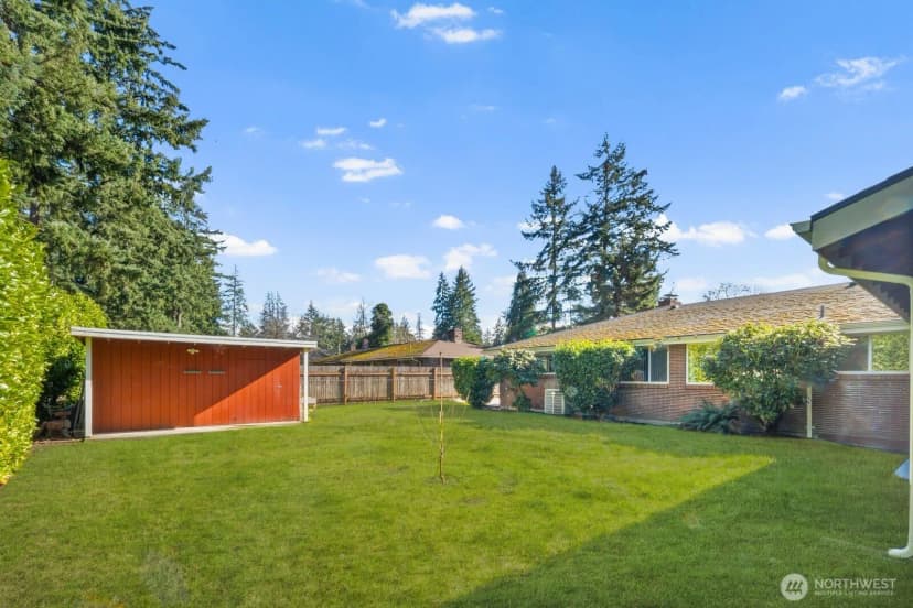 Property photo for 8415 Mt Tacoma Drive Sw, Lakewood photo 38