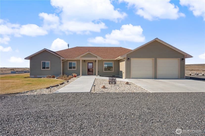Property photo for 20746 Ne Rd D.5, Soap Lake photo 3