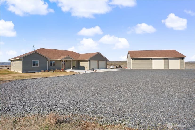 Property photo for 20746 Ne Rd D.5, Soap Lake photo 2