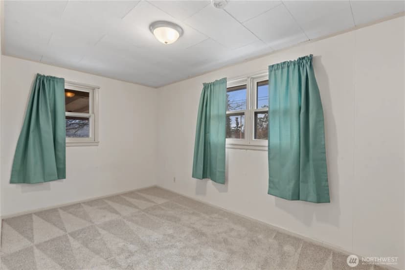 Property photo for 1100 3rd Street, East Wenatchee photo 12