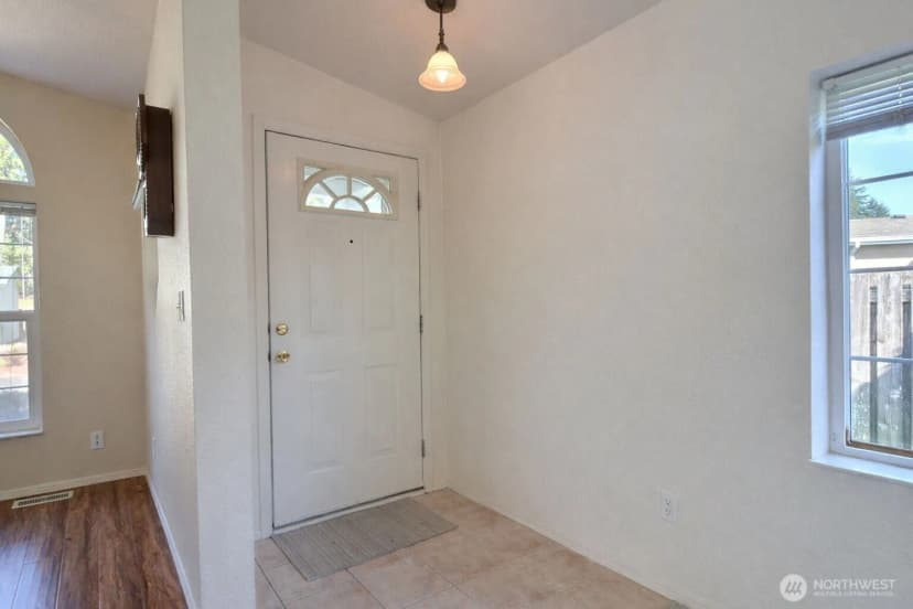 Property photo for 4214 147th Street Ct Nw, Gig Harbor photo 2