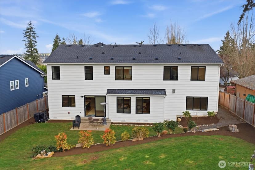 Property photo for 12143 Ne 170th Place, Bothell photo 34