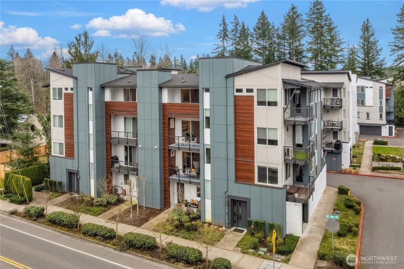 Property photo for 23121 Ne 8th Street #a4, Sammamish photo 2