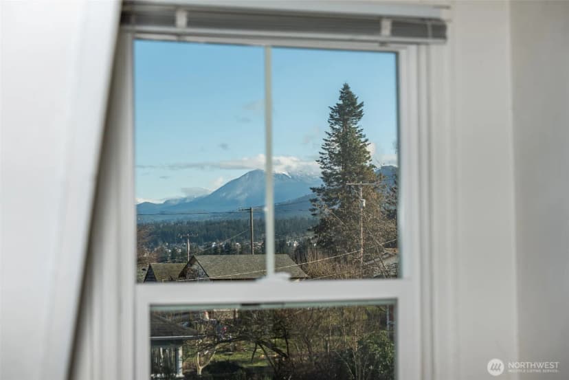 Property photo for 1202 W 9th Street, Port Angeles photo 6