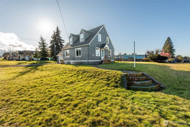 Property photo for 1202 W 9th Street, Port Angeles