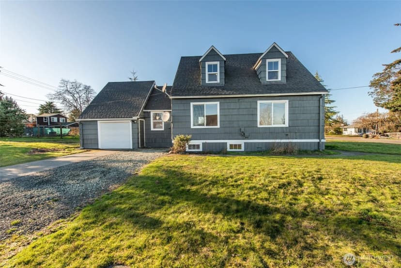 Property photo for 1202 W 9th Street, Port Angeles photo 2
