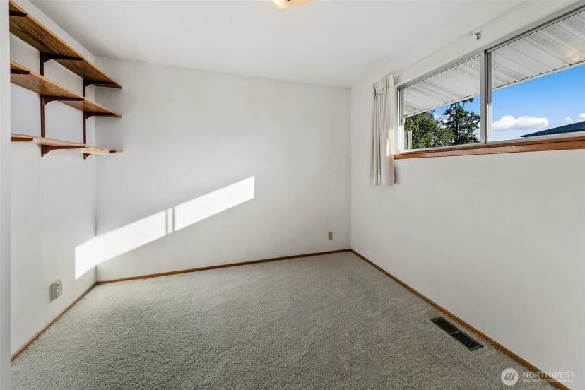 Property photo for 2624 Sw 172nd Street, Burien photo 12