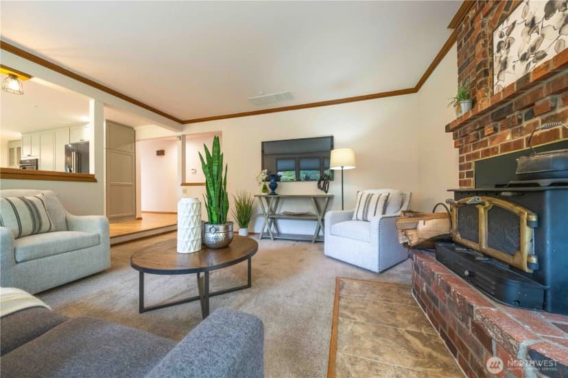 Property photo for 18118 236th Avenue Ne, Woodinville photo 19