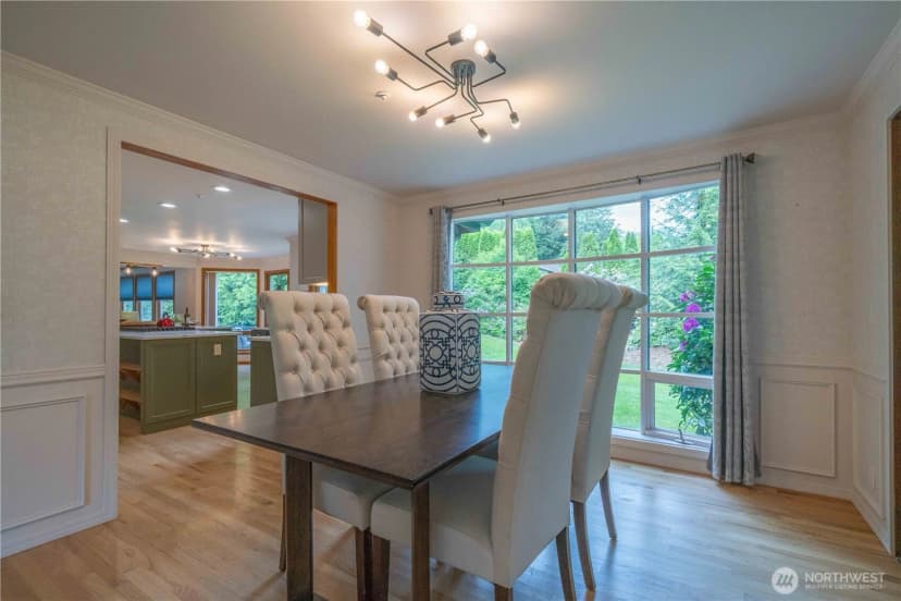 Property photo for 18118 236th Avenue Ne, Woodinville photo 6