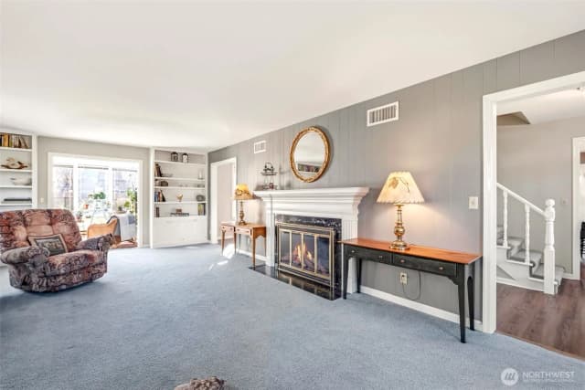 Property photo for 941 Idaho Street, Wenatchee photo 4