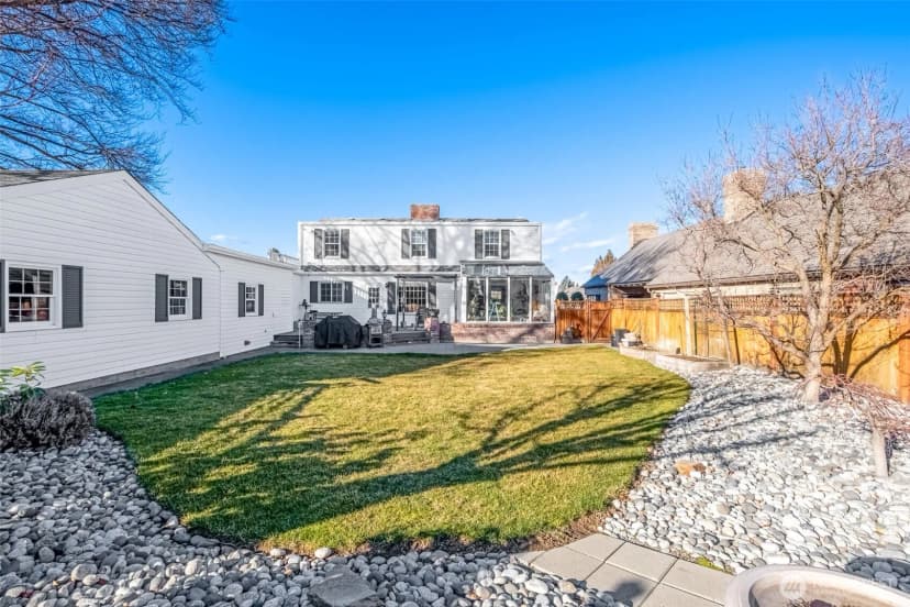 Property photo for 941 Idaho Street, Wenatchee photo 35