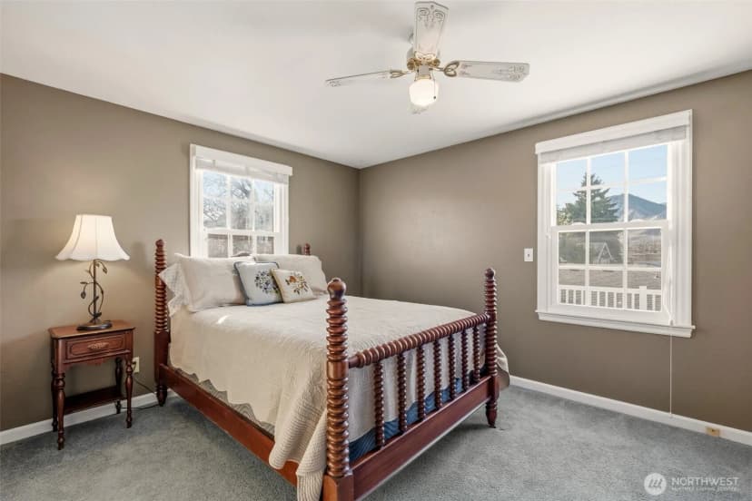 Property photo for 941 Idaho Street, Wenatchee photo 25