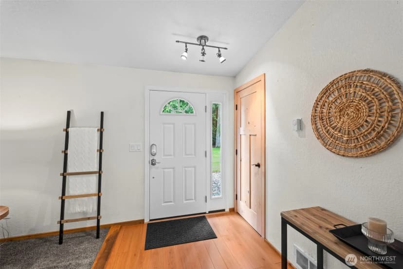 Property photo for 10305 125th Street Nw, Gig Harbor photo 5