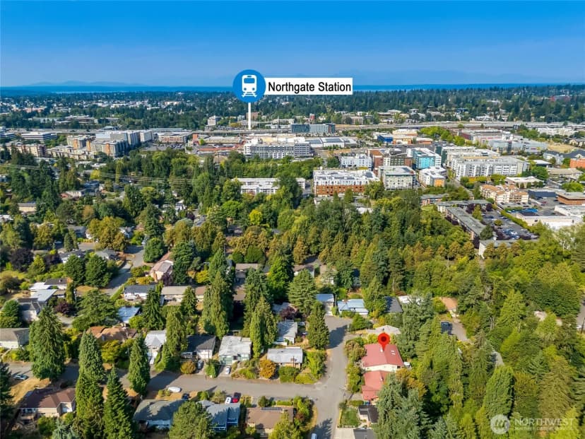 Property photo for 1058 Ne 106th Street, Seattle photo 27