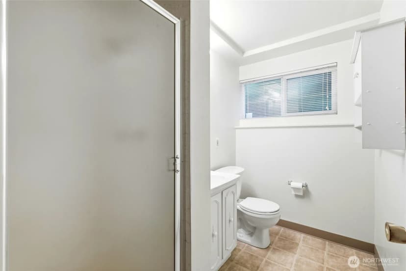 Property photo for 1058 Ne 106th Street, Seattle photo 20