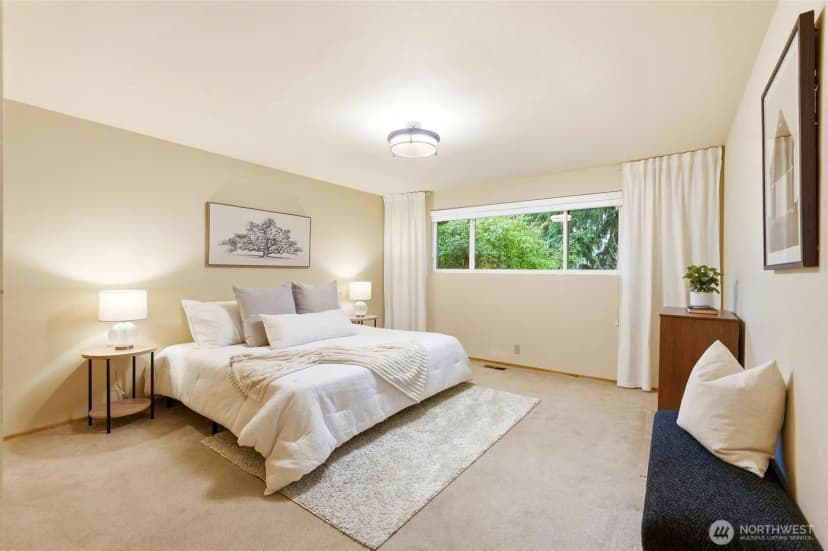 Property photo for 1058 Ne 106th Street, Seattle photo 10