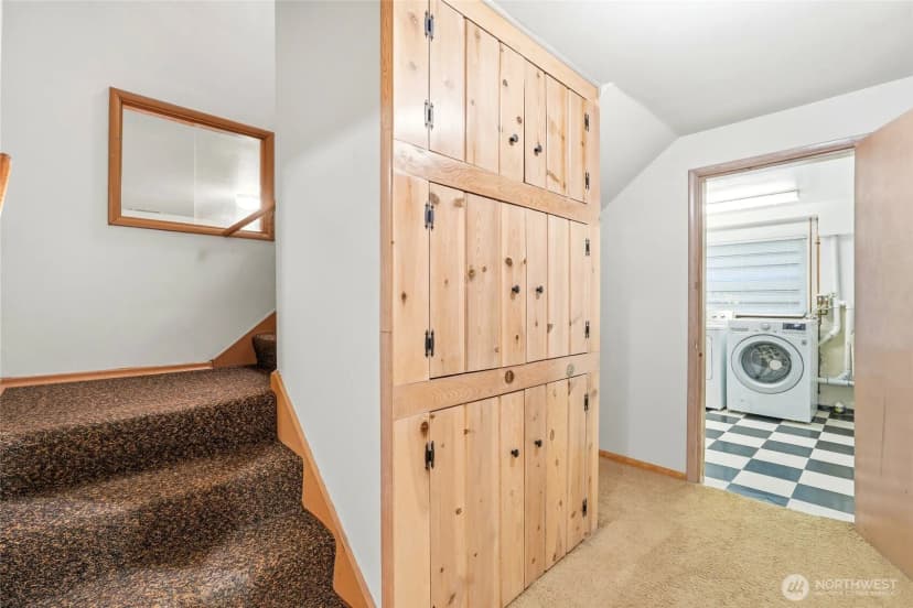 Property photo for 1058 Ne 106th Street, Seattle photo 15