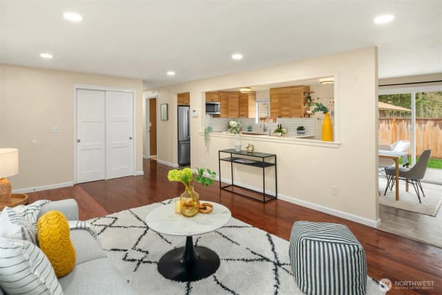 Property photo for 19110 Ne 173rd Street, Woodinville photo 5