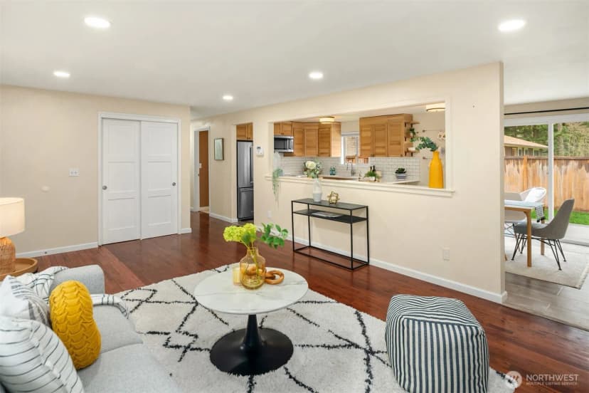 Property photo for 19110 Ne 173rd Street, Woodinville photo 5