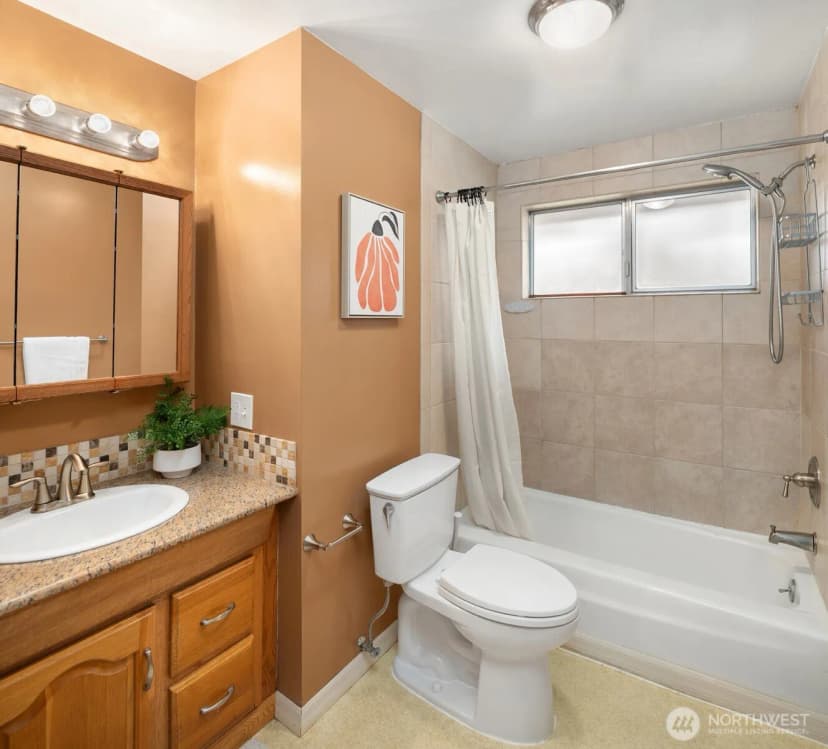 Property photo for 19110 Ne 173rd Street, Woodinville photo 16