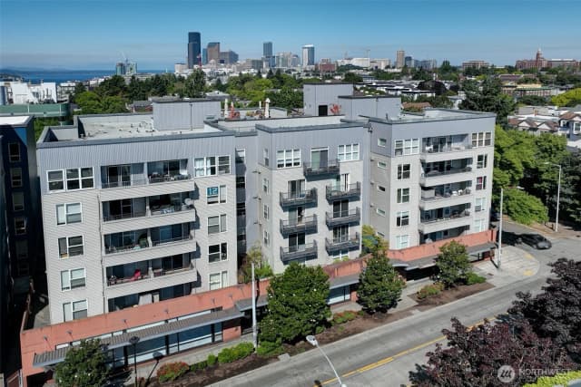 Property photo for 303 23rd Avenue S #506, Seattle