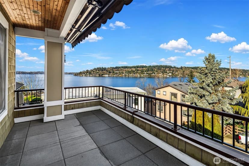 Property photo for 3311 Burnett Avenue N, Renton photo 12