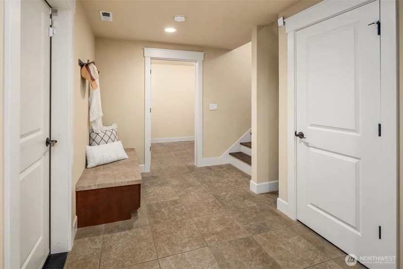 Property photo for 3311 Burnett Avenue N, Renton photo 32