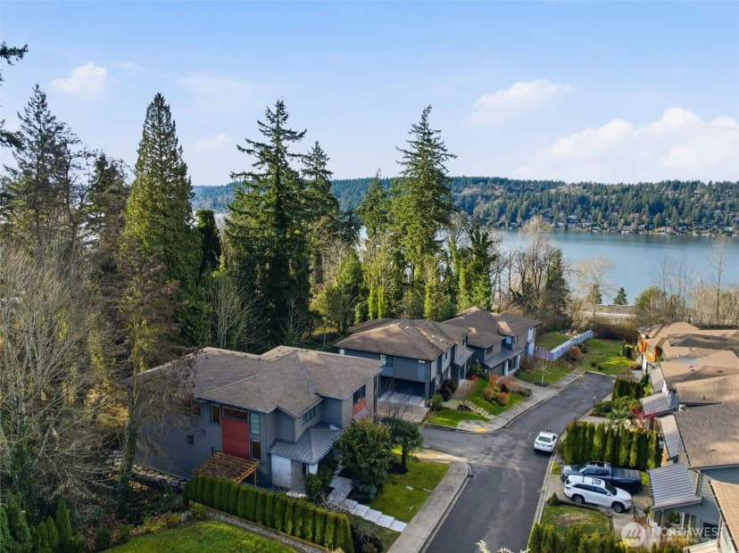 Property photo for 11087 Se 62nd Place, Bellevue photo 6
