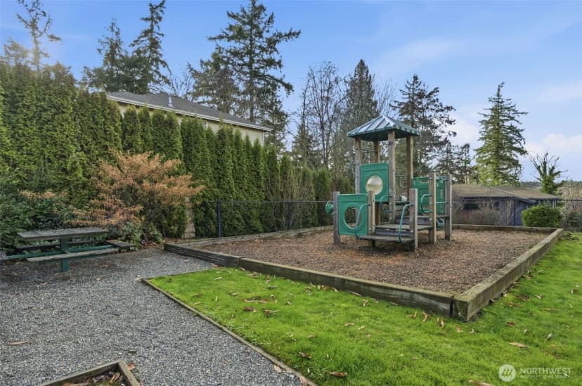 Property photo for 11087 Se 62nd Place, Bellevue photo 35