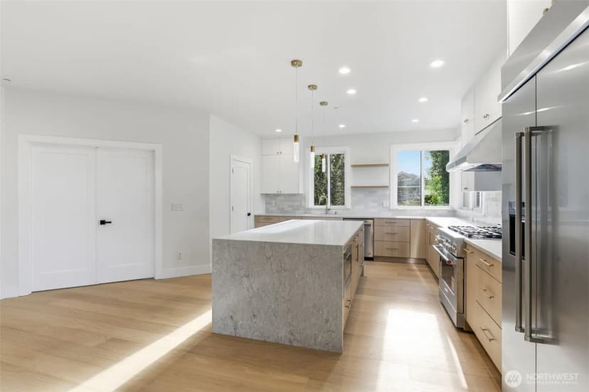 Property photo for 11087 Se 62nd Place, Bellevue photo 17
