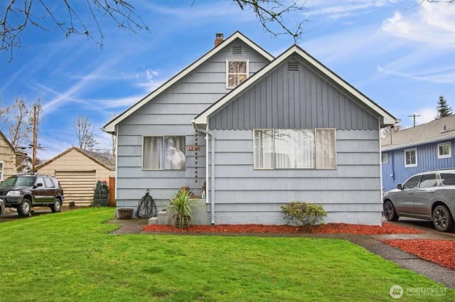 Property photo for 1210 8th Avenue, Longview photo 2