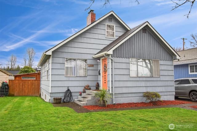 Property photo for 1210 8th Avenue, Longview