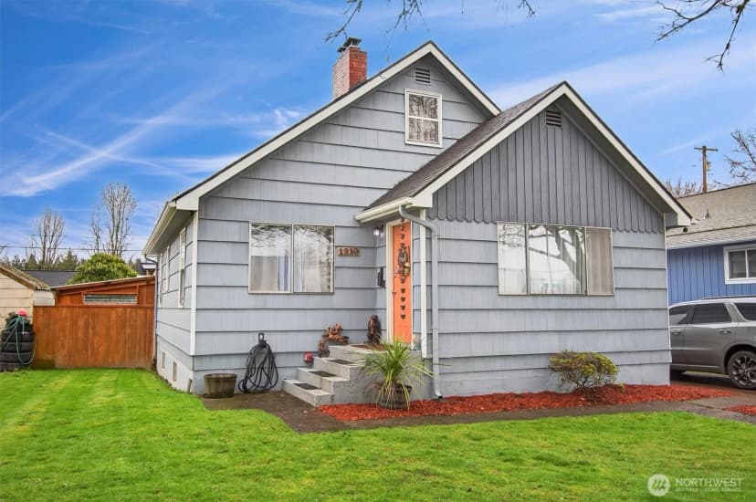 Property photo for 1210 8th Avenue, Longview