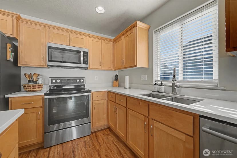 Property photo for 811 5th Avenue Ne, Ephrata photo 9