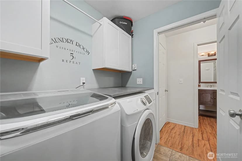 Property photo for 811 5th Avenue Ne, Ephrata photo 32