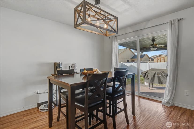 Property photo for 811 5th Avenue Ne, Ephrata photo 5