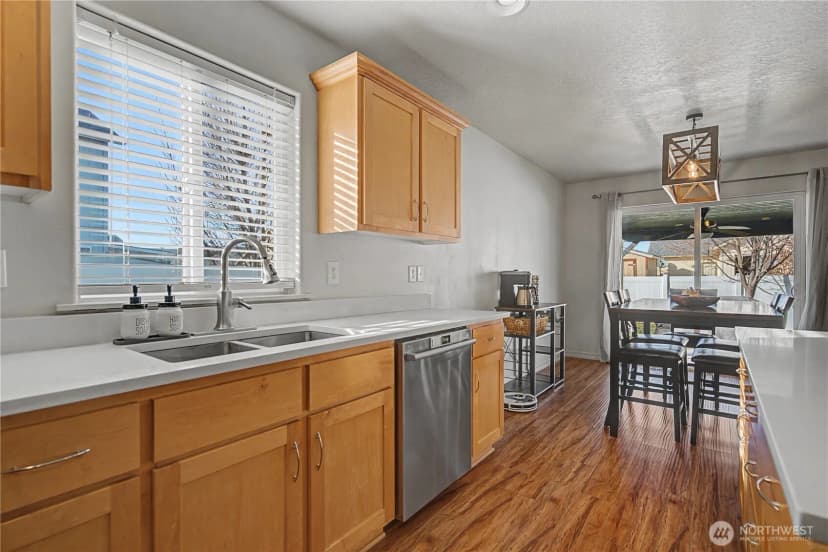 Property photo for 811 5th Avenue Ne, Ephrata photo 10