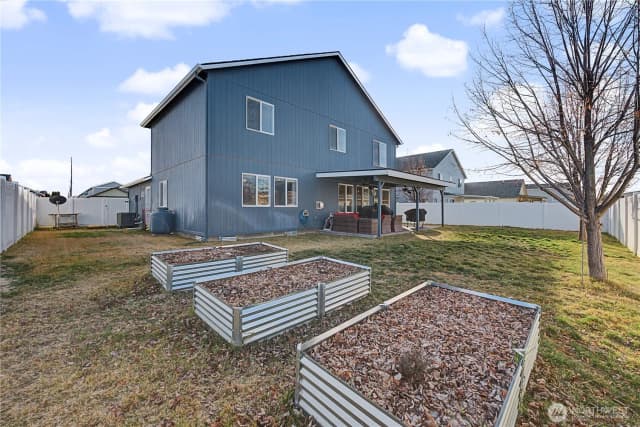 Property photo for 811 5th Avenue Ne, Ephrata photo 3