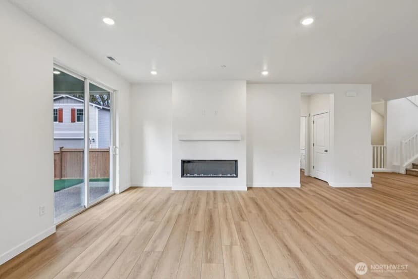 Property photo for 11820 17th Street Se #wmb 28, Lake Stevens photo 7