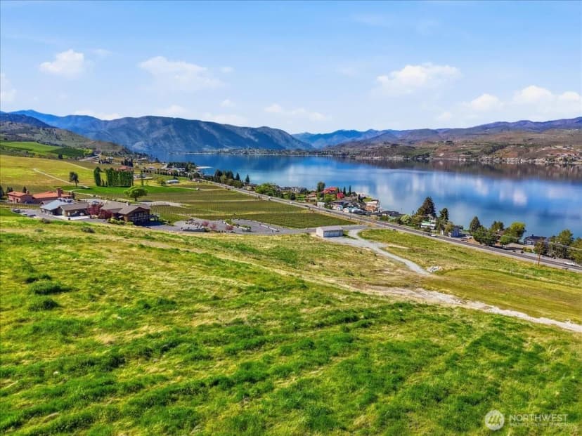 Property photo for 3725 Us Highway 97a, Chelan