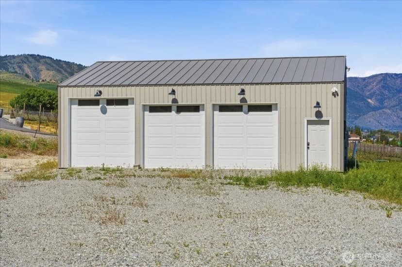 Property photo for 3725 Us Highway 97a, Chelan photo 13